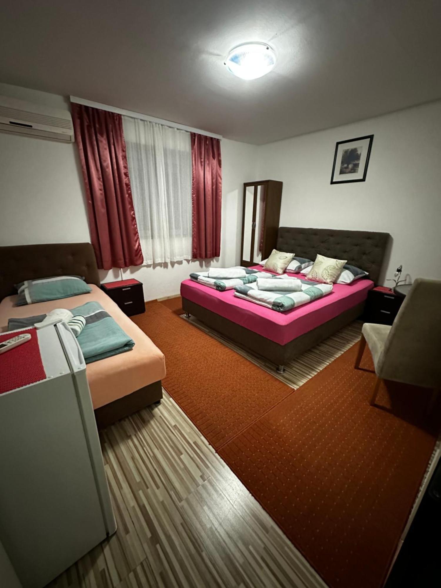Guest House Nana Mostar Exteriér fotografie