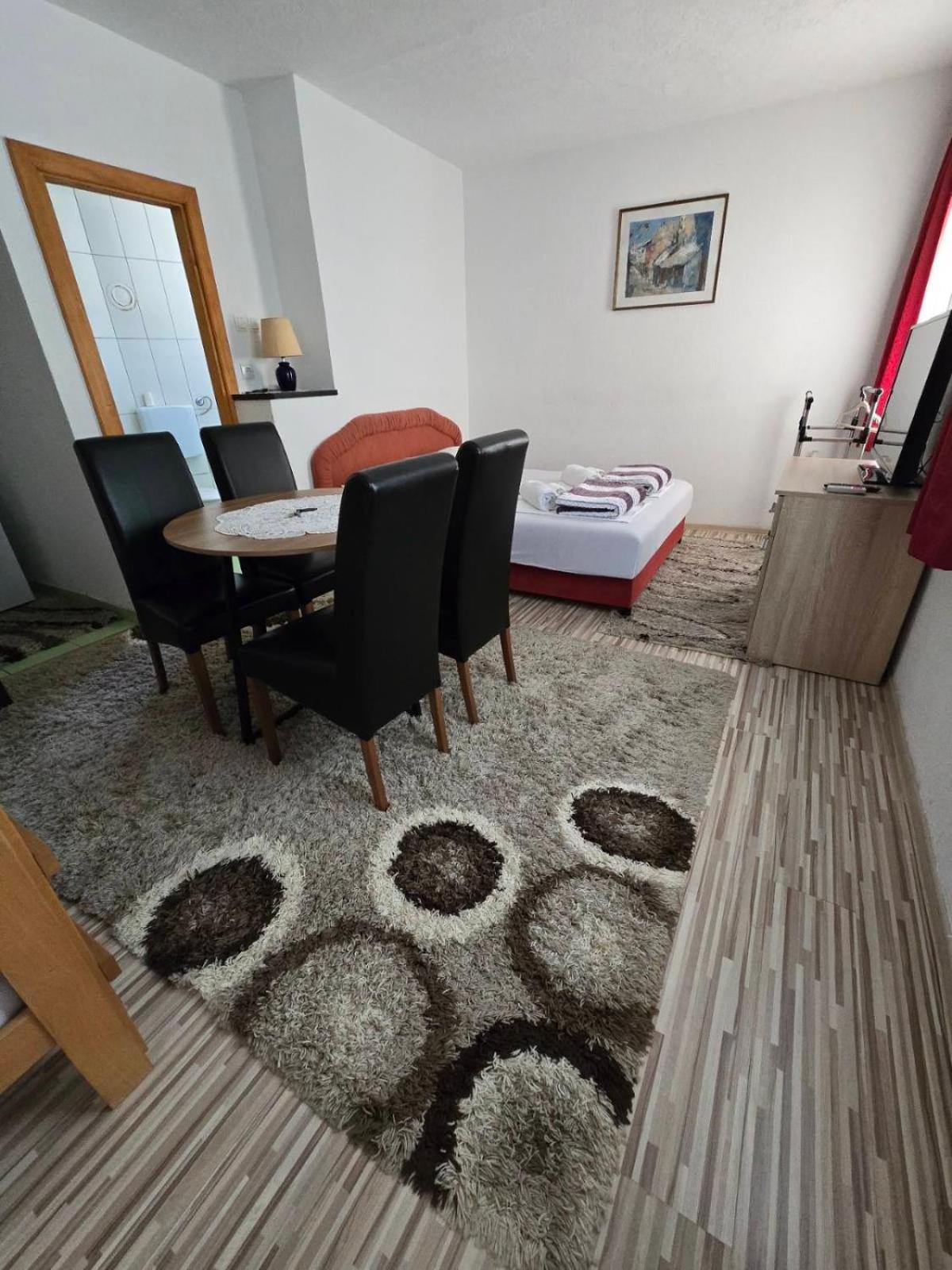 Guest House Nana Mostar Exteriér fotografie